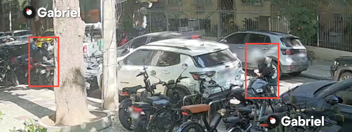 Suspeito de tentar furtar motocicleta no Leblon é detido pela Polícia Militar
