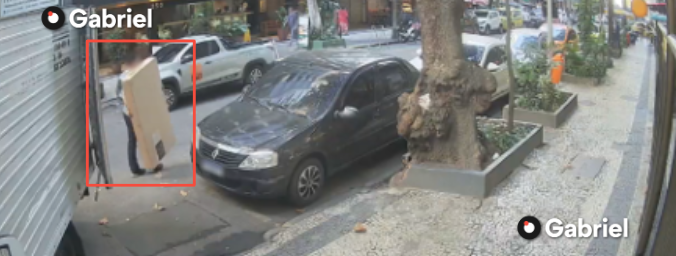 Suspeito de furtar televisão de caminhão de entregas em Copacabana é indiciado pela Polícia Civil