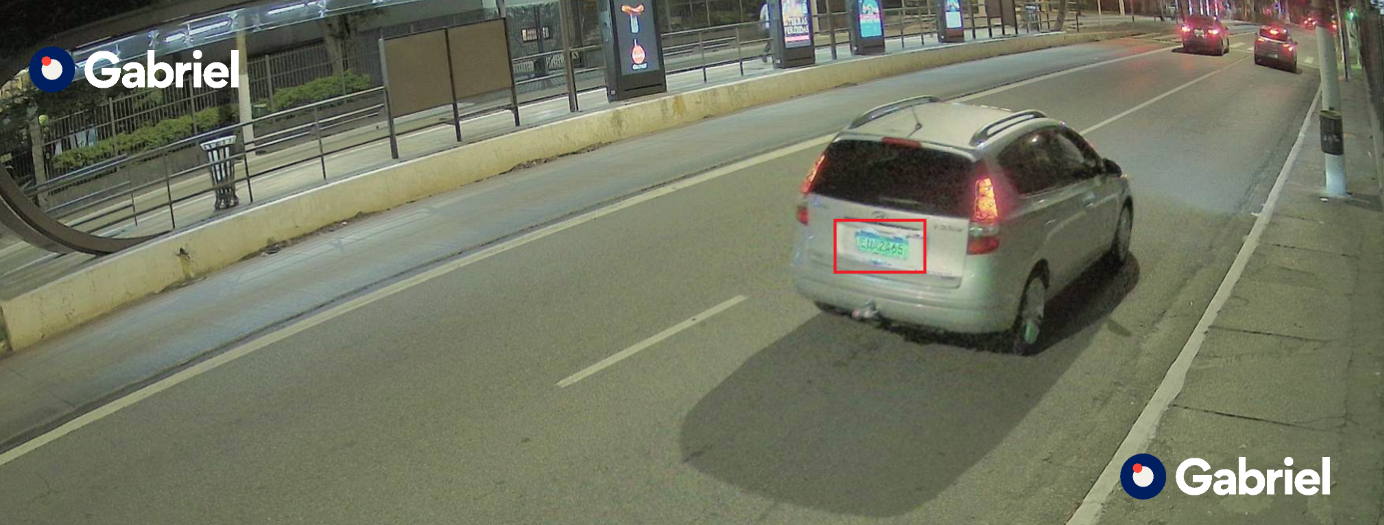 Três suspeitos de assalto à residência no Alto de Pinheiros, em São Paulo, são detidos pela Polícia Militar