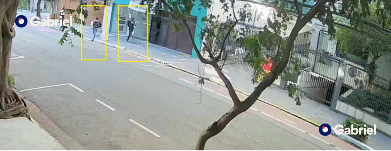 Suspeito de assalto à mão armada em padaria em Pinheiros, São Paulo, é detido pelas autoridades